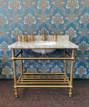 Zlatý koupelnový stolek