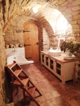 Venkovská kamenná koupelna Lavande chrom