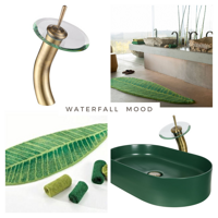 Skleněná umyvadlová baterie na desku Waterfall®