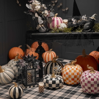 Mackenzie-Childs Halloween dekorace - černá kočka