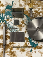 Luxusní nerezový umyvadlový set Gun Metal