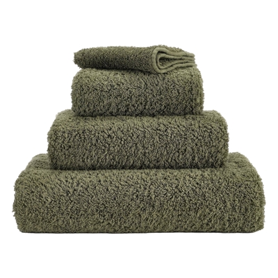 Elegantní šedé ručníky z egyptské bavlny Abyss Habidecor | 275 Khaki