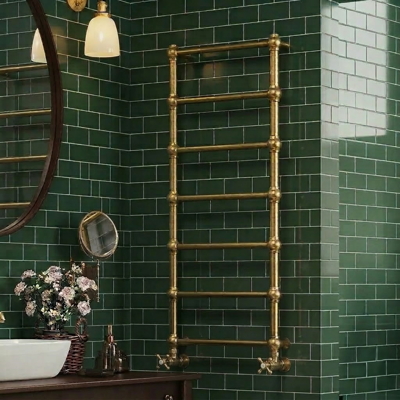 Koupelnový bronzový radiátor